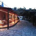 Dionysos Apartments