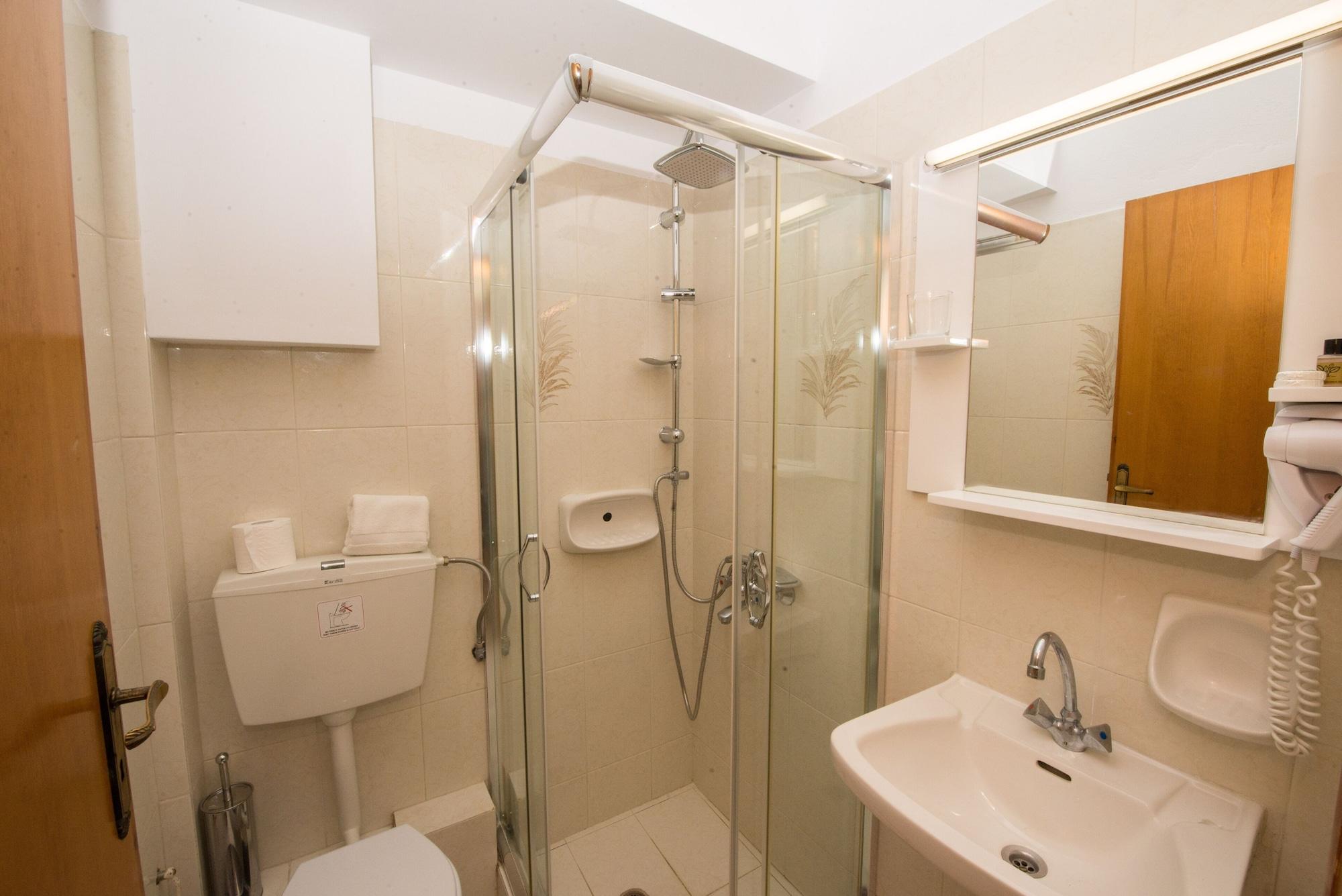 Dionysos Apartament