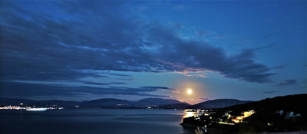 Apartament Dionysos